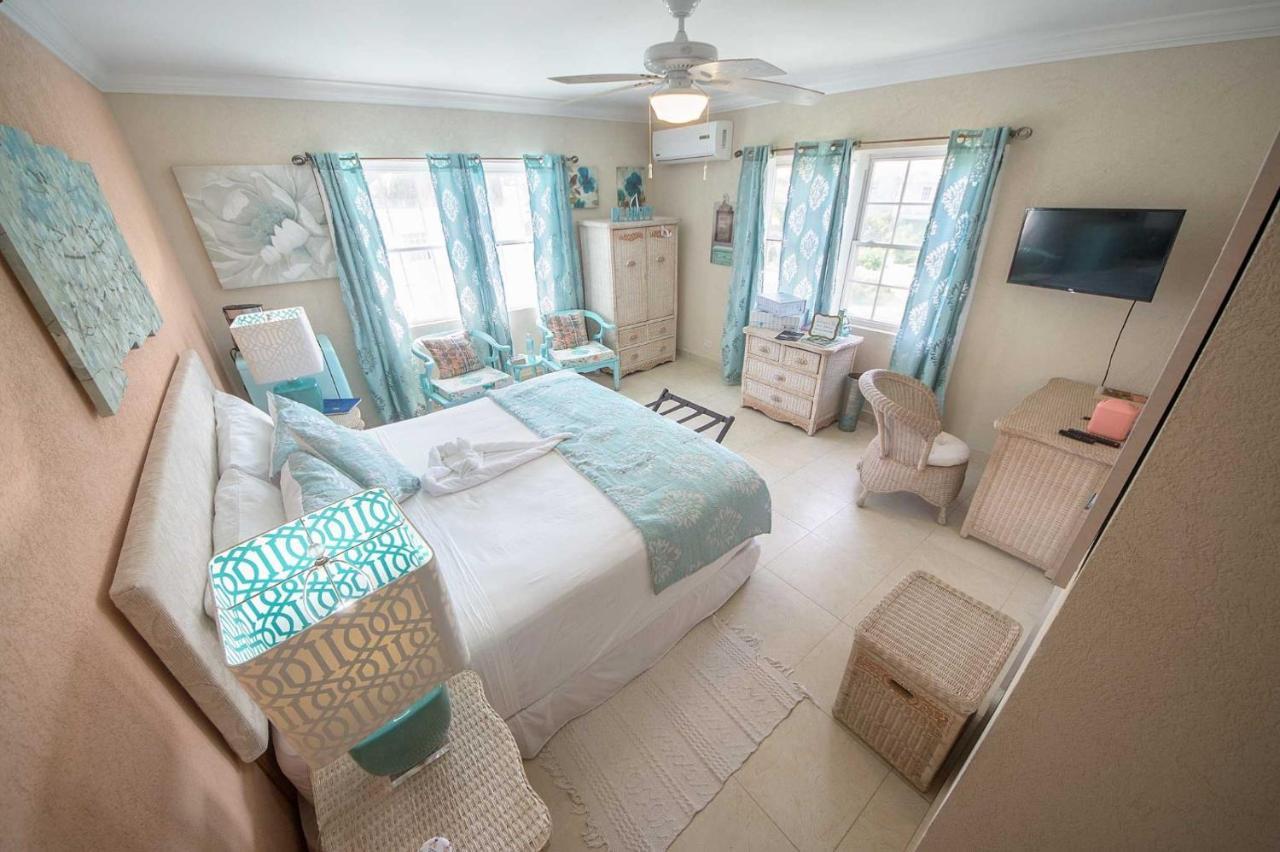 Hidden Gem Barbados Bed & Breakfast Christ Church Dış mekan fotoğraf